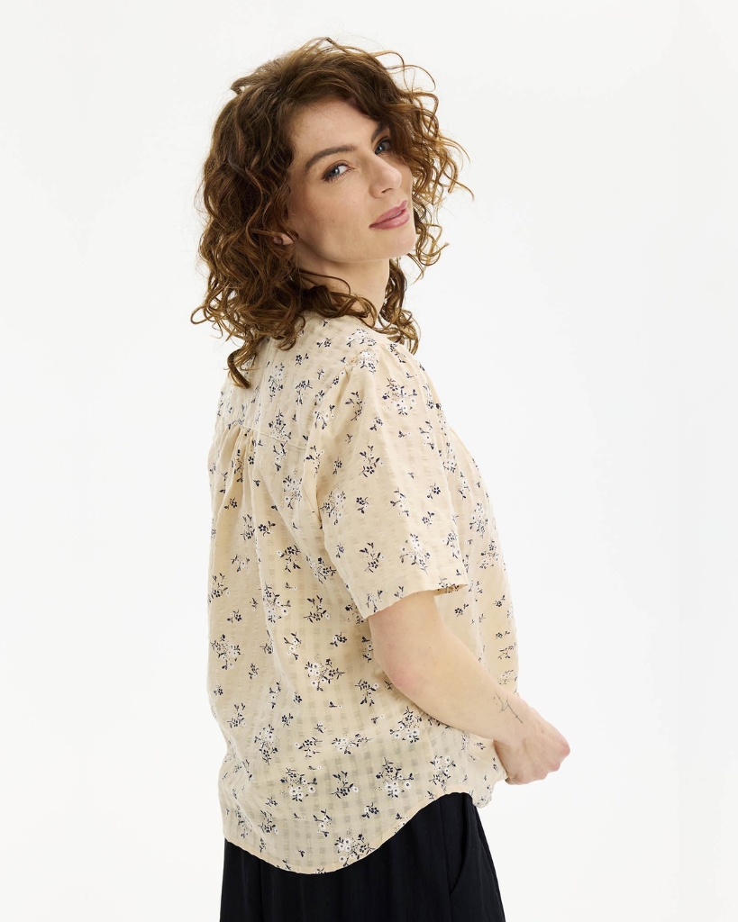In Front Jette Bluse