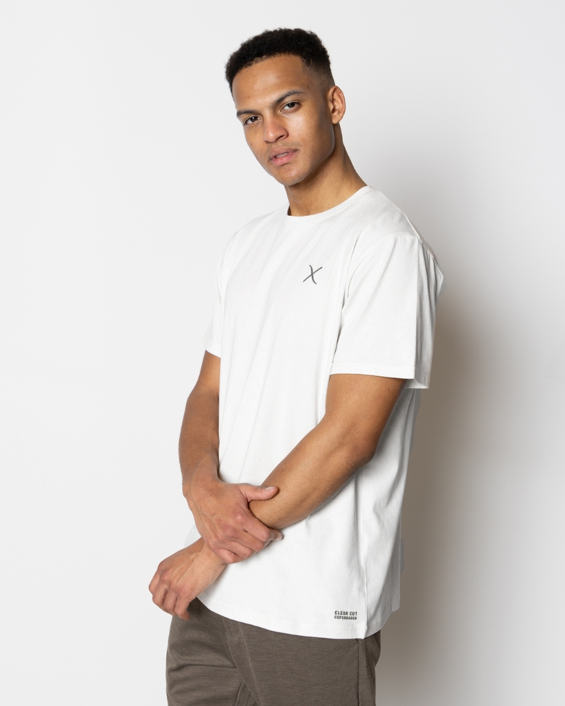 Clean Cut Cross Logo Organic T-Shirt Hvid