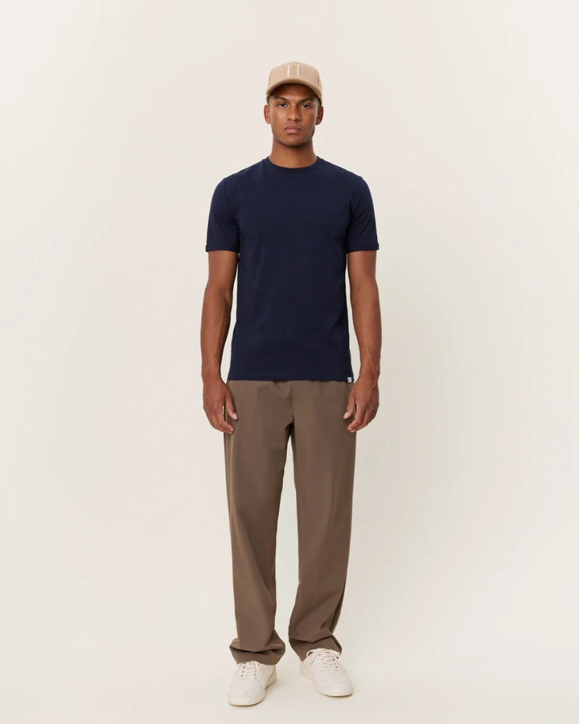 Les Deux Nørregaard Tonal T-Shirt Dark Navy