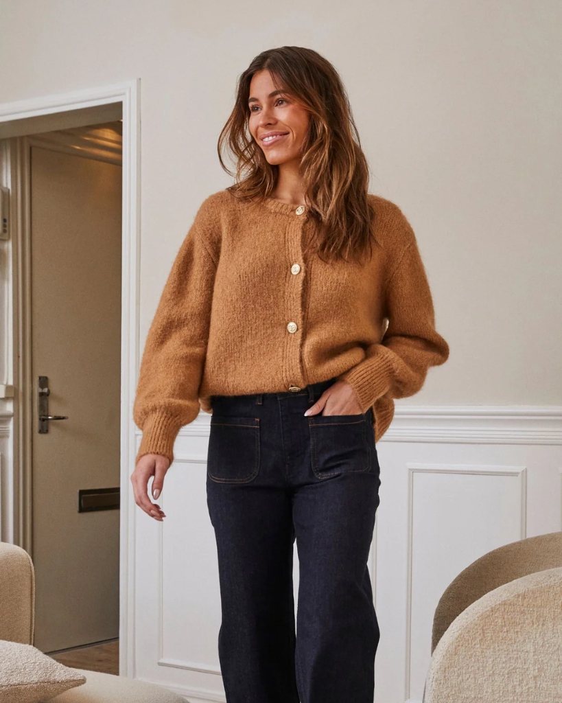 Isay Joa Strik Cardigan