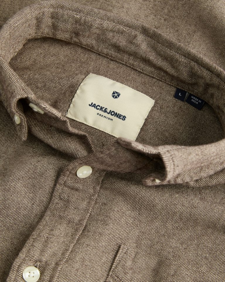36775