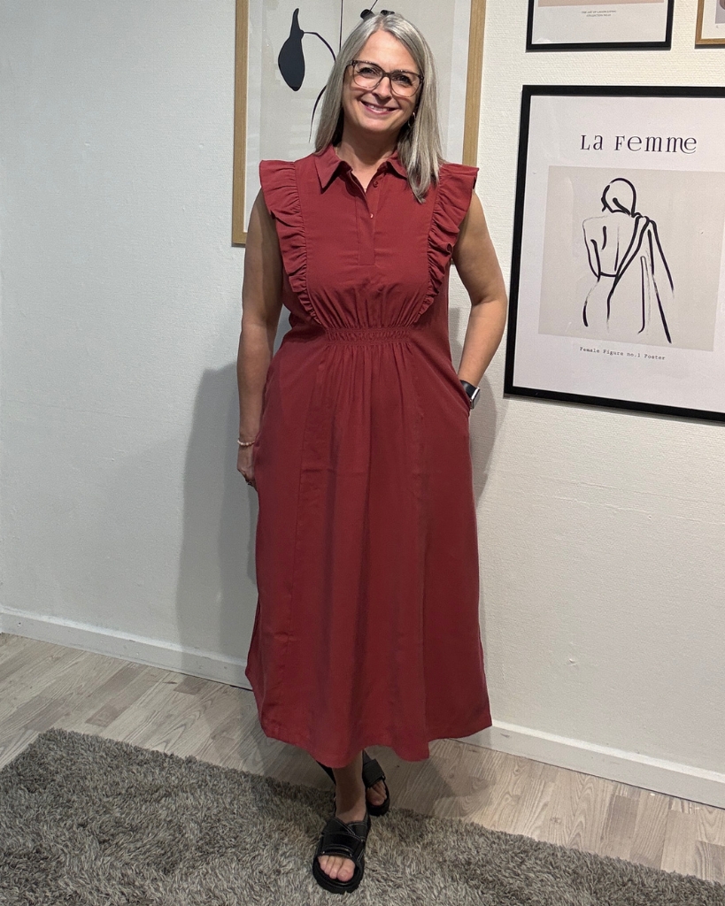 Soft Rebels Hanna Midi Kjole Terracotta