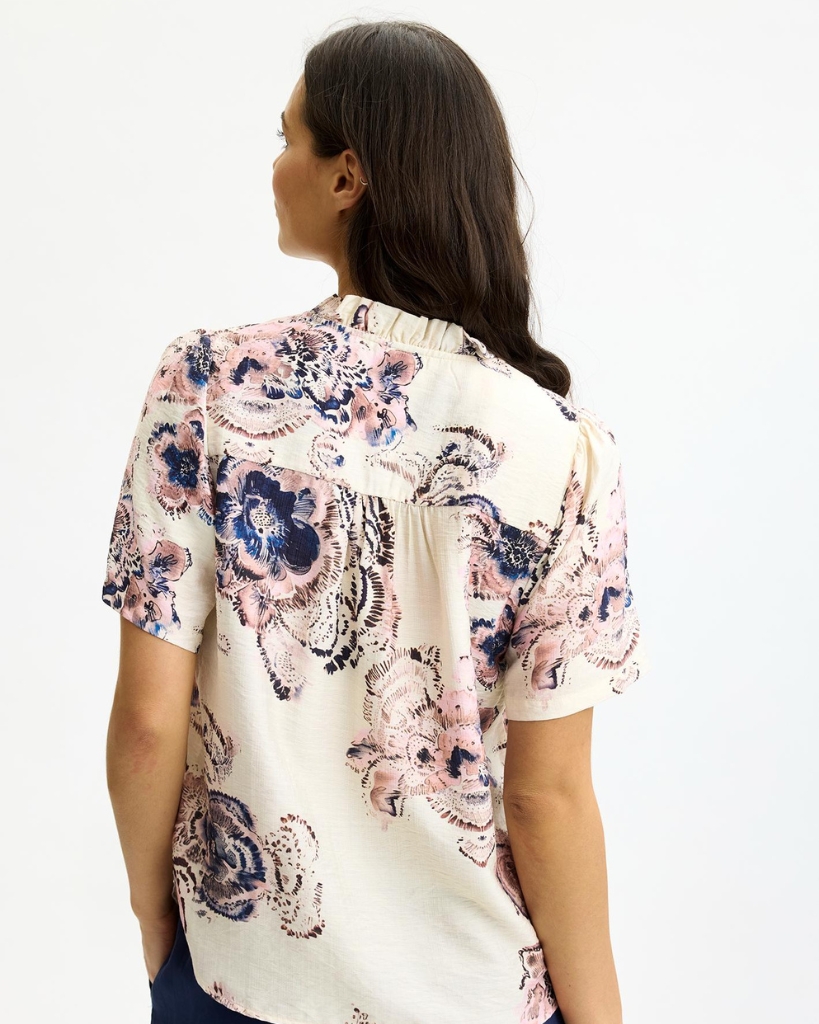 In Front Amelia Bluse