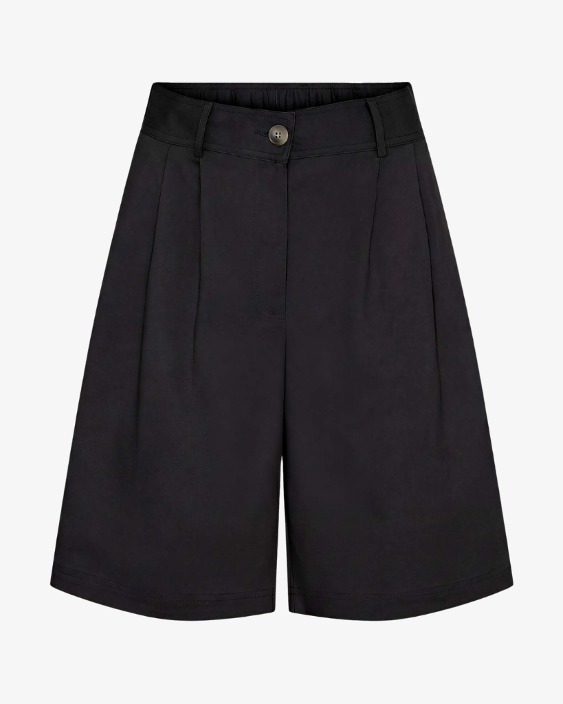 Isay Majse Shorts Sort
